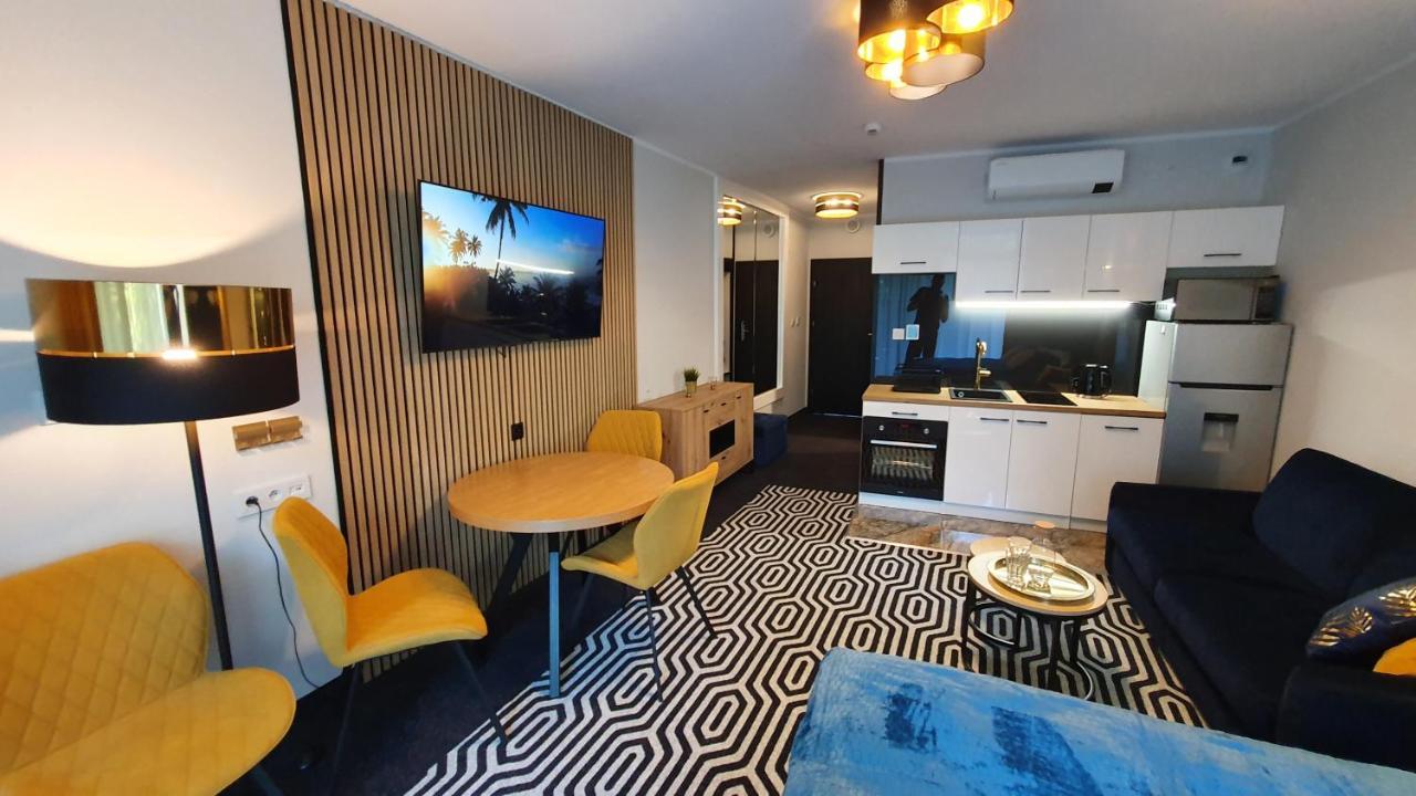 Gold Horizon Apartament Solny Resort Z Klimatyzacja I Garazem Kołobrzeg Exterior foto
