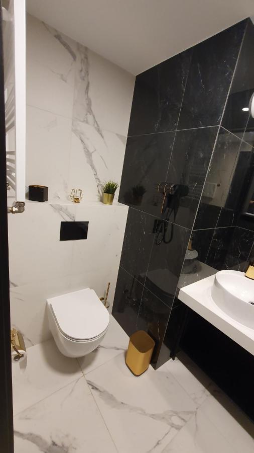Gold Horizon Apartament Solny Resort Z Klimatyzacja I Garazem Kołobrzeg Exterior foto