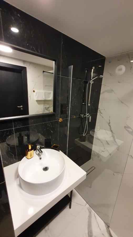 Gold Horizon Apartament Solny Resort Z Klimatyzacja I Garazem Kołobrzeg Exterior foto