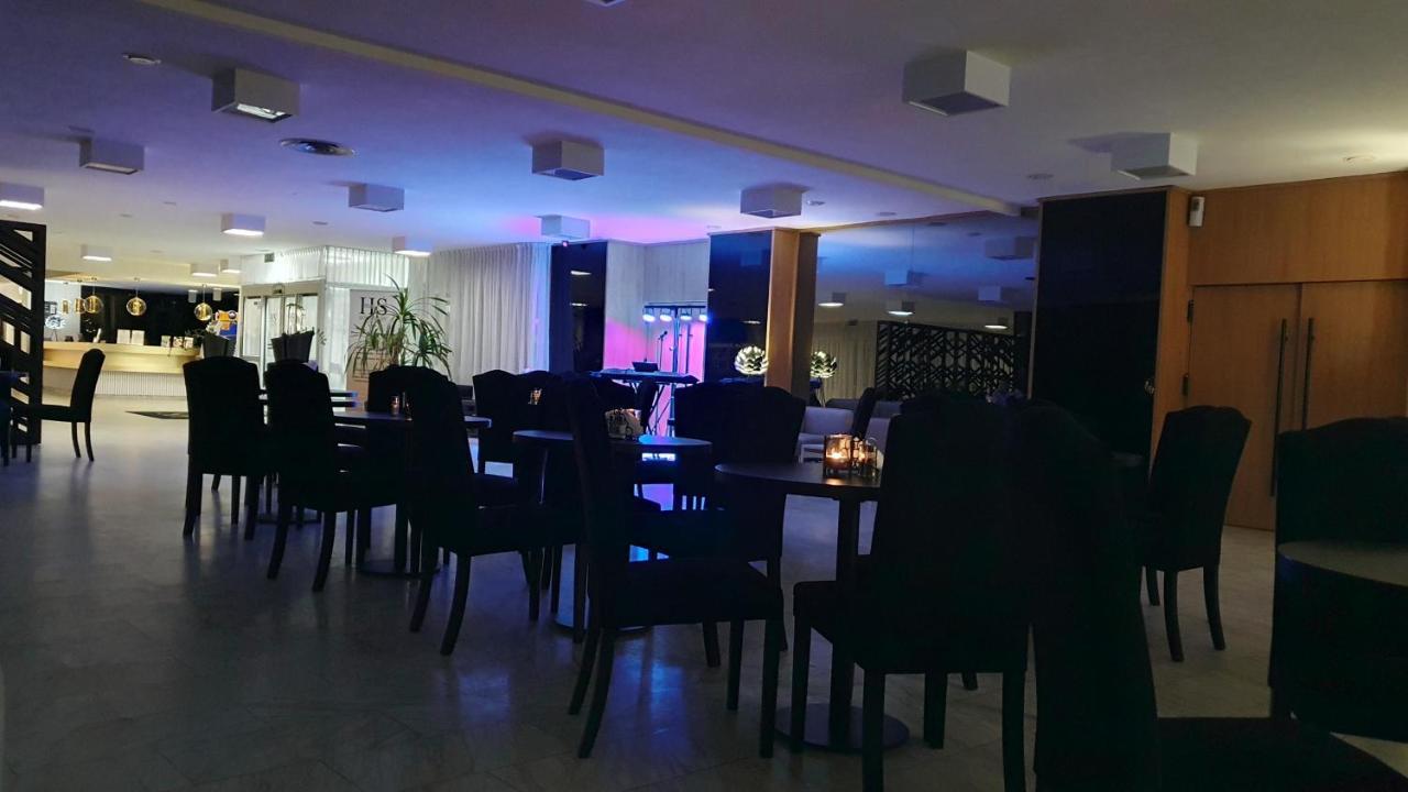 Gold Horizon Apartament Solny Resort Z Klimatyzacja I Garazem Kołobrzeg Exterior foto